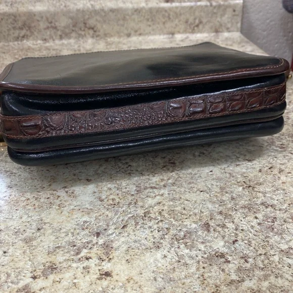 Brahmin Black Brown croc embossed Leather with Gold Hardware crossbody bag